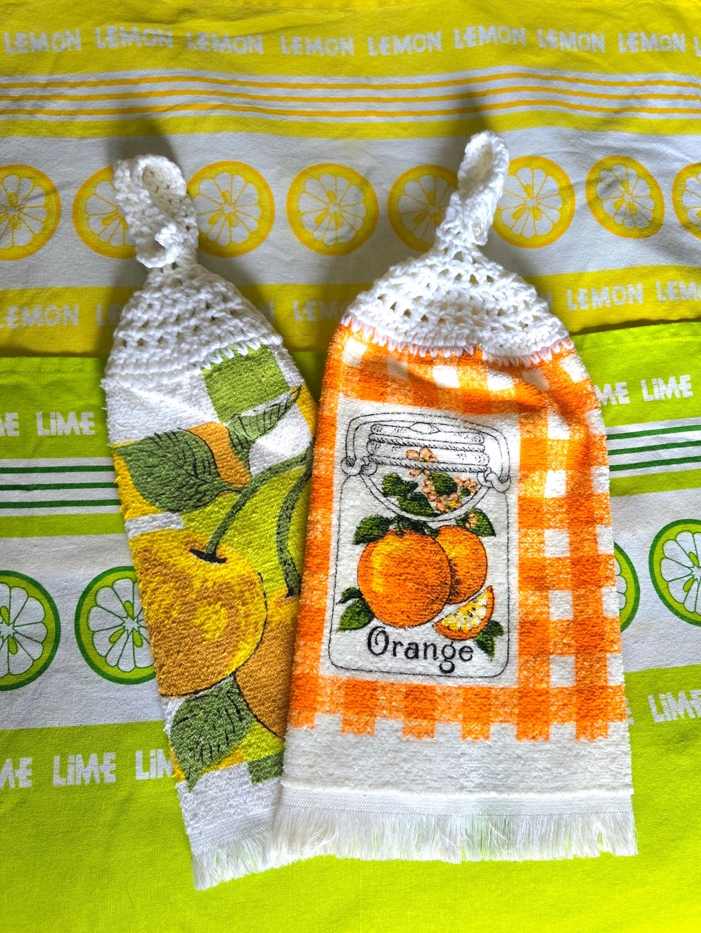 Vtg Crochet Top Hanging Hand Kitchen Towels Orange Lemon Citrus Retro Peach 70's